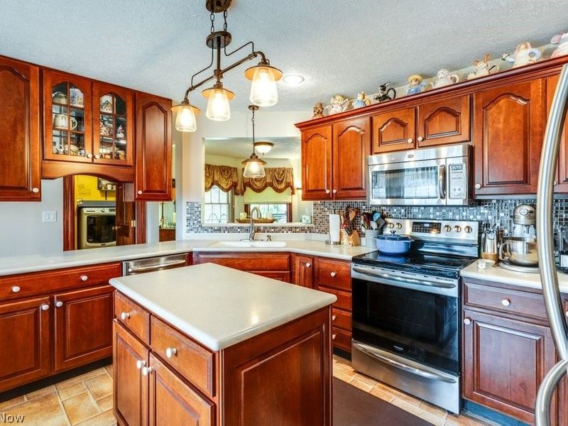 3139 Camille Road SW, Sherrodsville, OH 44675 Photo 19