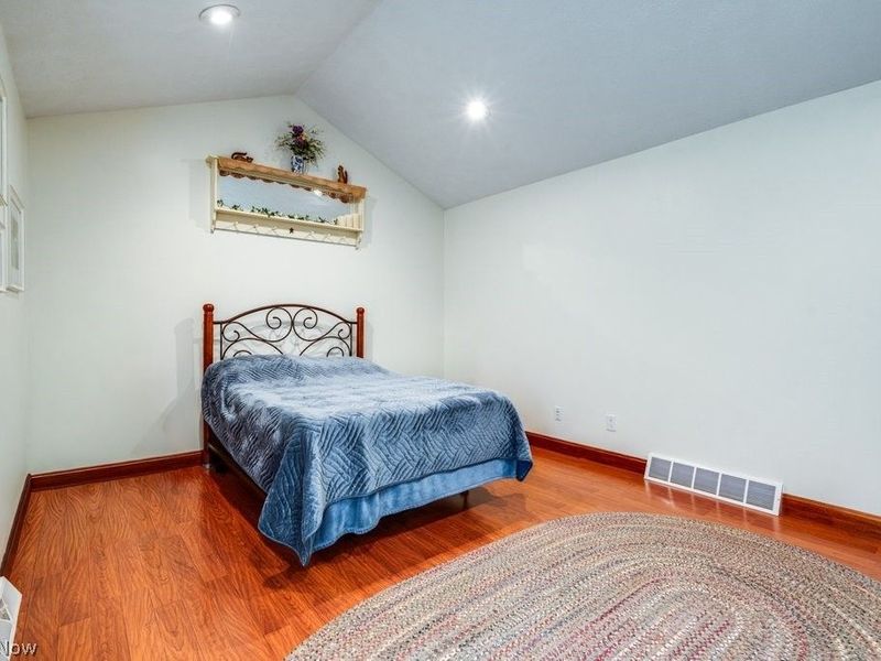 3139 Camille Road SW, Sherrodsville, OH 44675 Photo 41