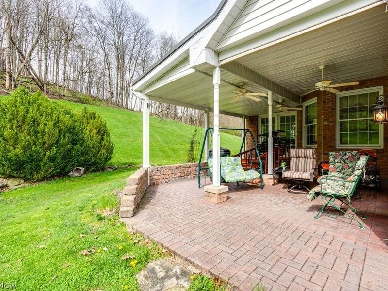 3139 Camille Road SW, Sherrodsville, OH 44675 Photo 8