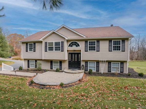 2478 Mt Hope Road, Middletown, NY 10940