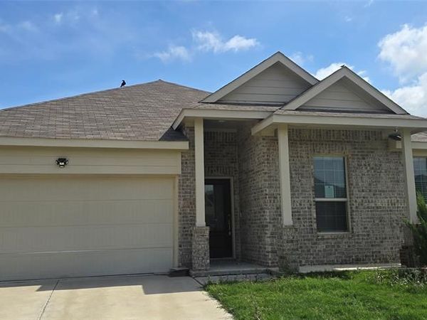 6952 Falconer Way , Fort Worth, TX 76179