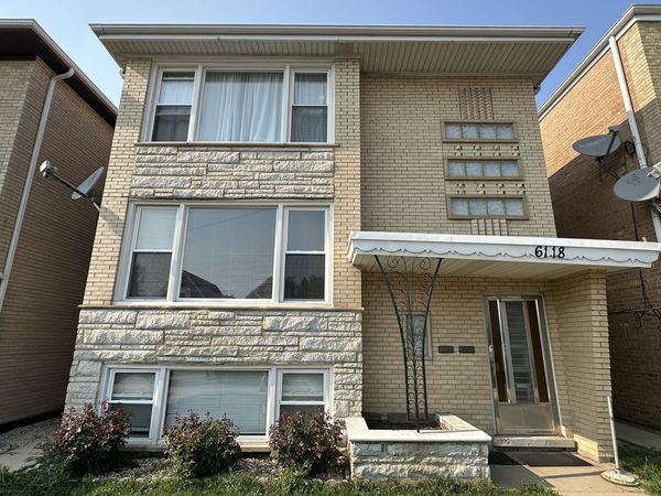 6118 W Gunnison Street , Unit 1, Chicago, IL 60630