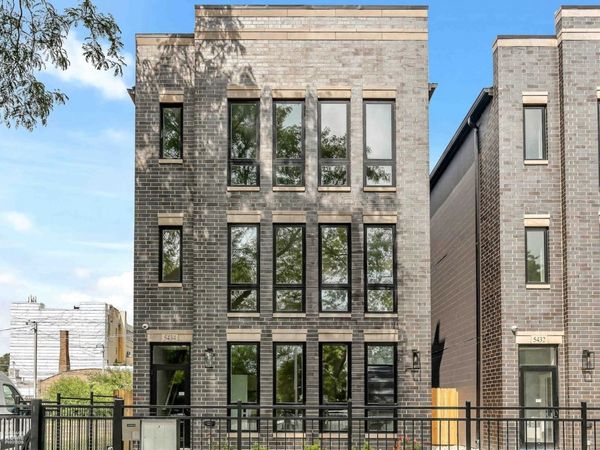 5434 S Michigan Avenue , Unit 2, Chicago, IL 60615