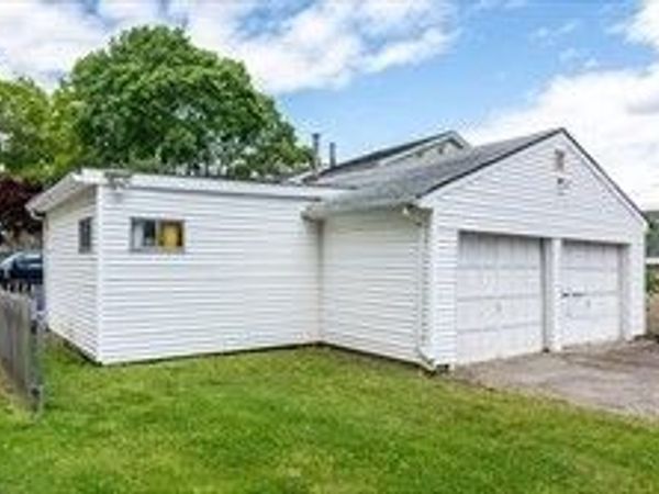 1130 Hancock, Fall River, MA 02721