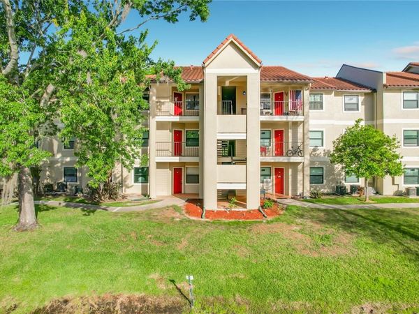 3028 PARKWAY BOULEVARD , Unit 208, KISSIMMEE, FL 34747