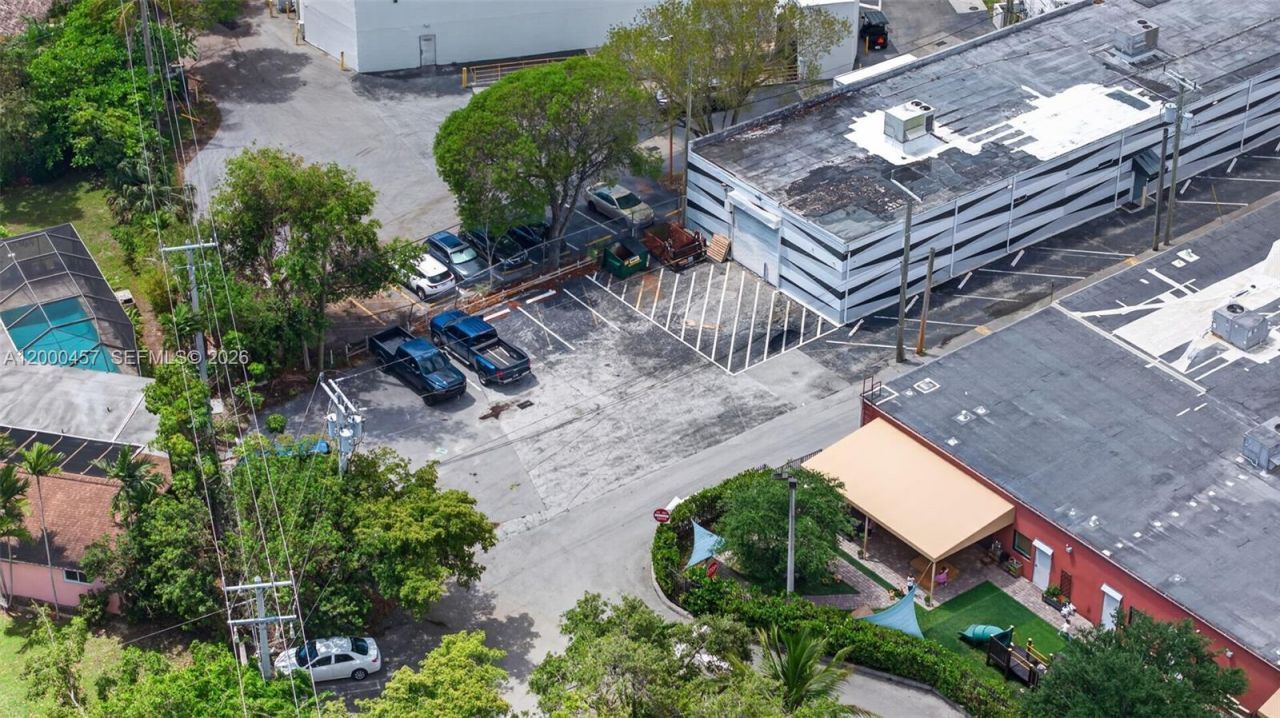 14951 S Dixie Hwy, Palmetto Bay, FL 33176 Photo