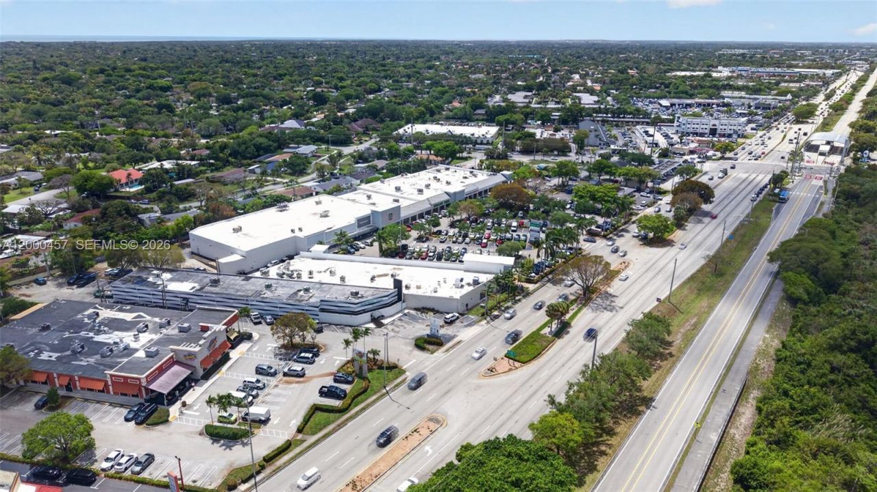 14951 S Dixie Hwy, Palmetto Bay, FL 33176 Photo