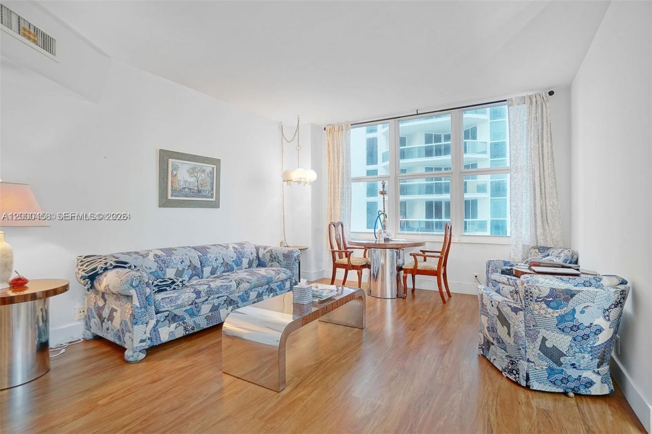 4747 Collins Ave, Unit 1108, Miami Beach, FL 33140 Photo