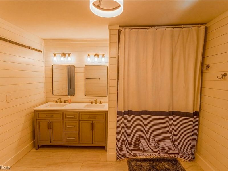 100 Crestwood Circle, Marietta, OH 45750 Photo 16