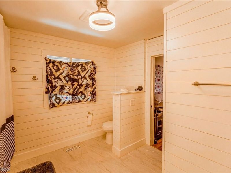 100 Crestwood Circle, Marietta, OH 45750 Photo 17