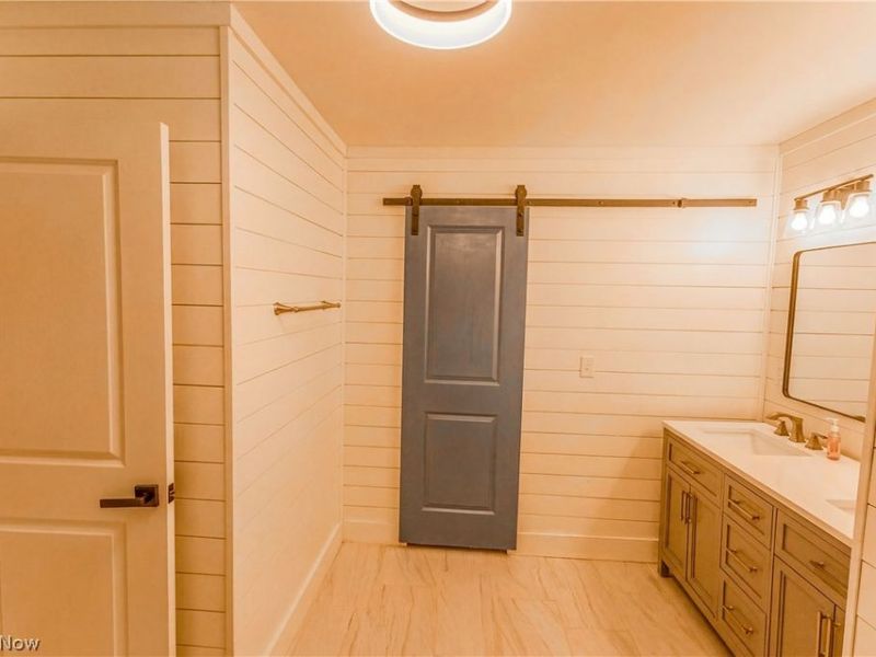 100 Crestwood Circle, Marietta, OH 45750 Photo 18