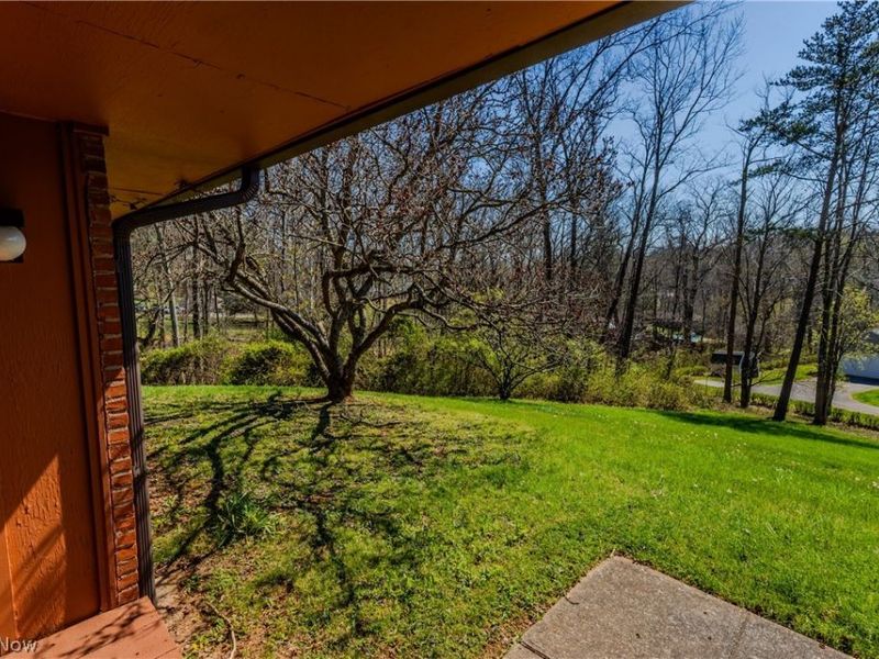 100 Crestwood Circle, Marietta, OH 45750 Photo 38