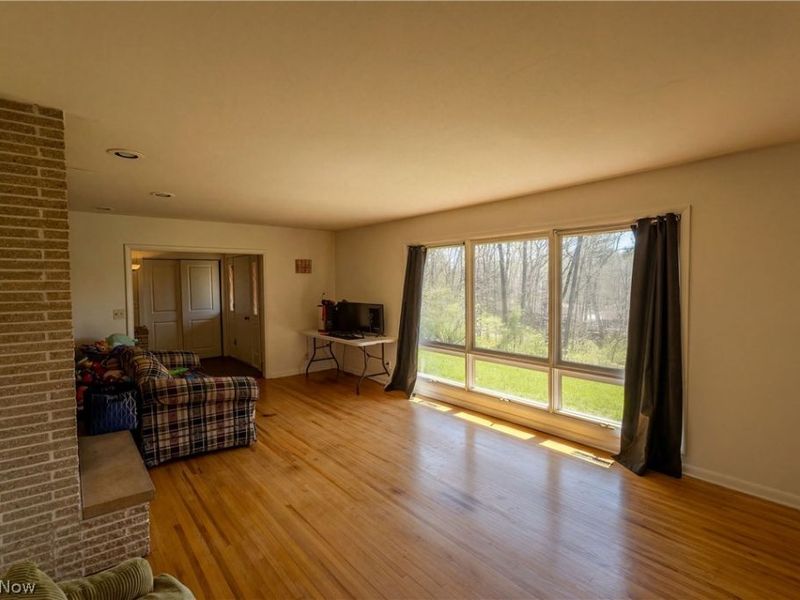 100 Crestwood Circle, Marietta, OH 45750 Photo 8