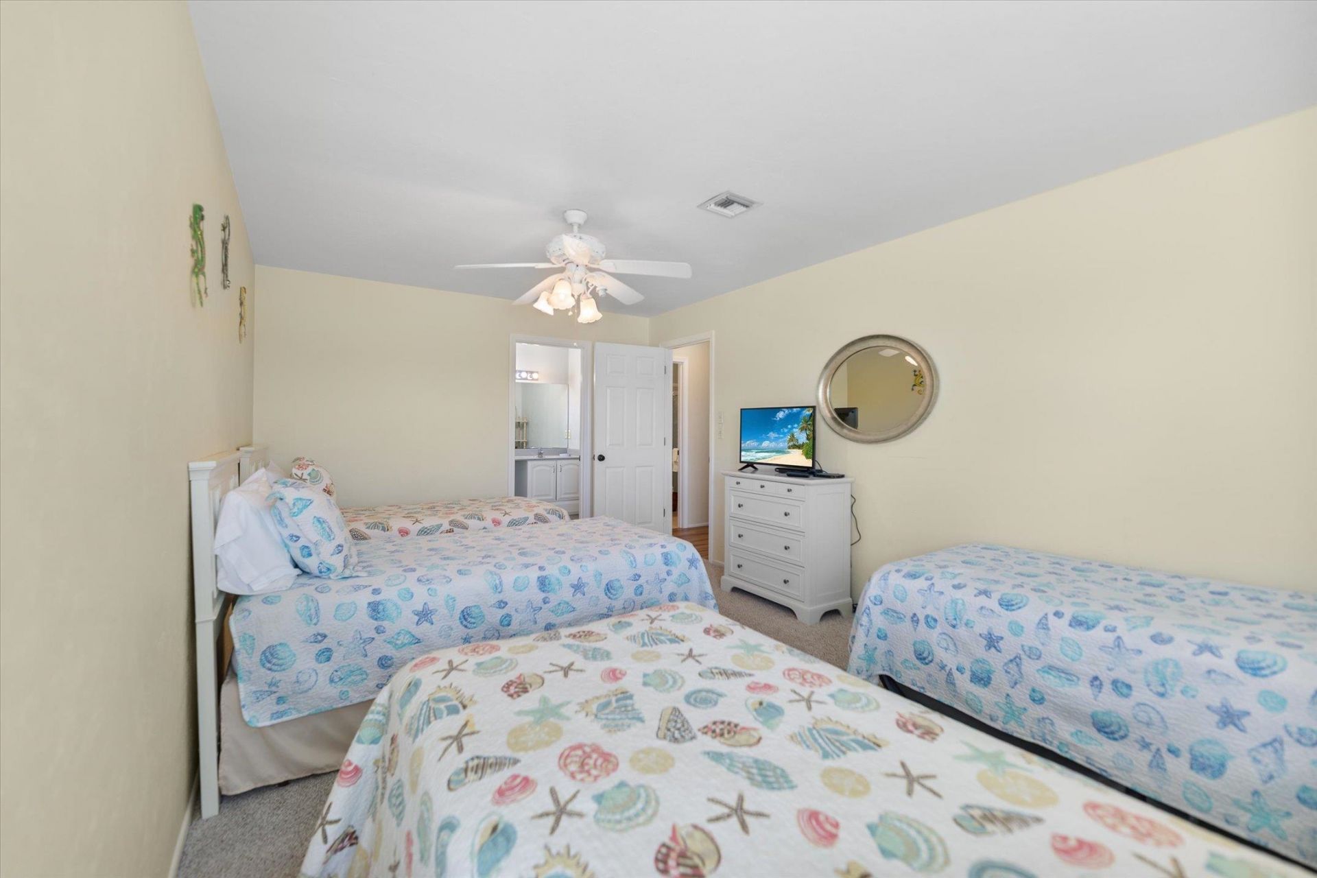 5117 Sea Bell Rd, Unit F208, Sanibel, FL 33957 Photo