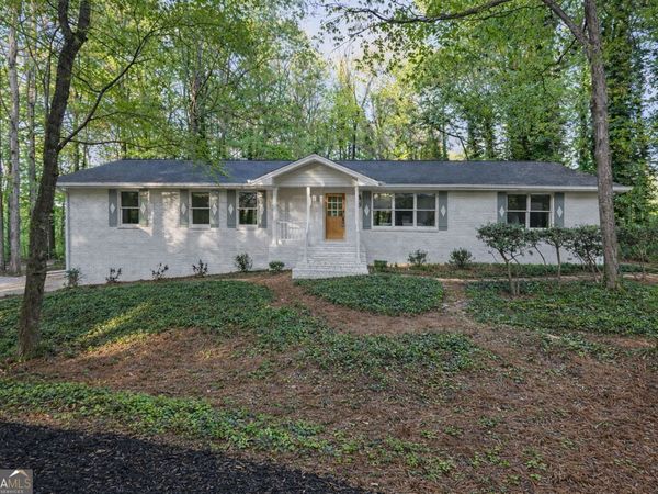 730 Ponderosa Court, Fayetteville, GA 30214