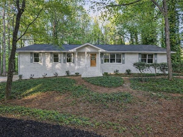 730 Ponderosa, Fayetteville, GA 30214