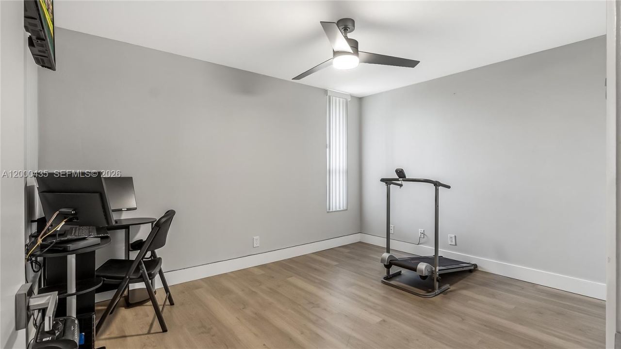 6231 Coral Lake Dr, Unit 307, Margate, FL 33063 Photo