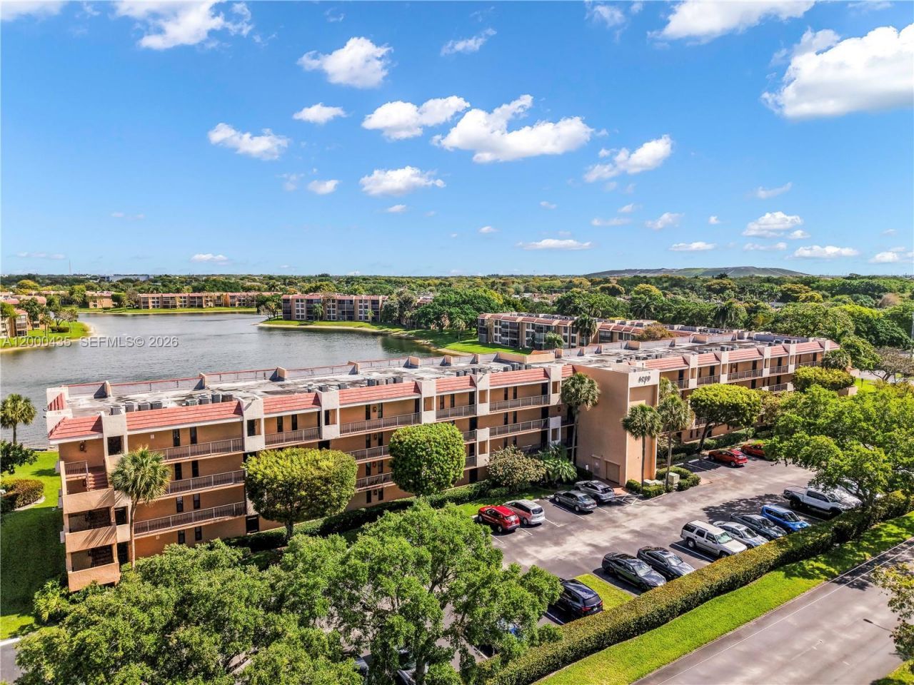6231 Coral Lake Dr, Unit 307, Margate, FL 33063 Photo