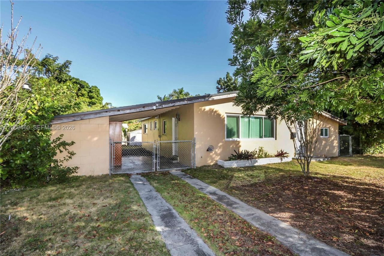 16705 SW 298th Ter, Homestead, FL 33030 Photo