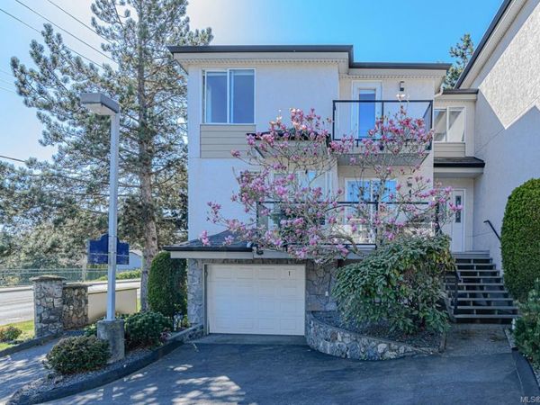 300 Six Mile Rd, Unit 1, View Royal, BC V9B 5Y3