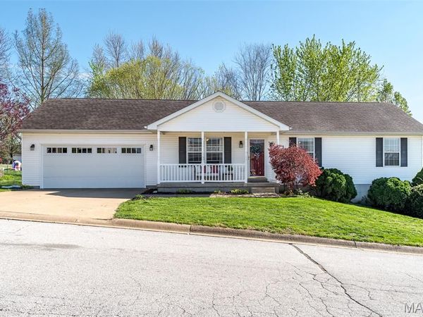 860 Country View Lane , Marthasville, MO 63357