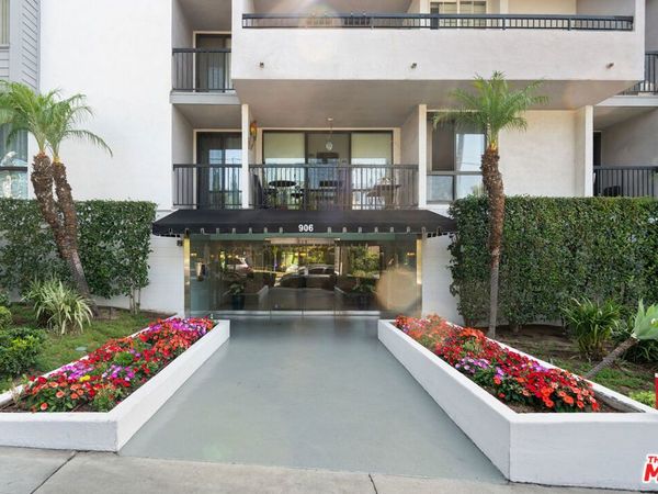 906 N Doheny Drive, Unit 221, West Hollywood, CA 90069