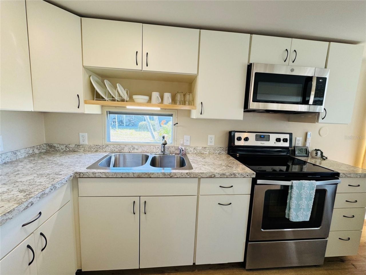 8 6th Street, Bradenton, FL 34210 Photo