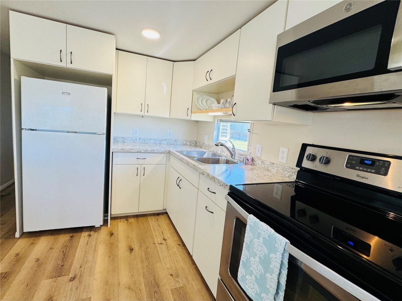 8 6th Street, Bradenton, FL 34210 Photo