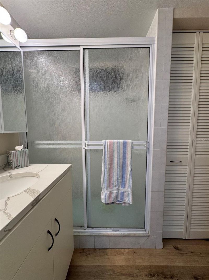 8 6th Street, Bradenton, FL 34210 Photo