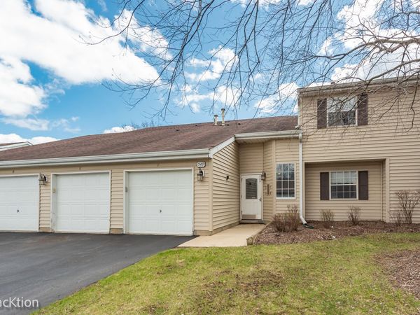 549 E Shag Bark Lane , Unit E, Streamwood, IL 60107