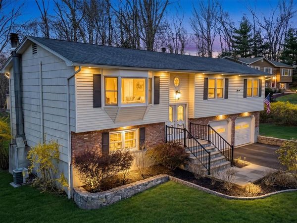 76 Colonel Enoch Drive, Carmel, NY 10512