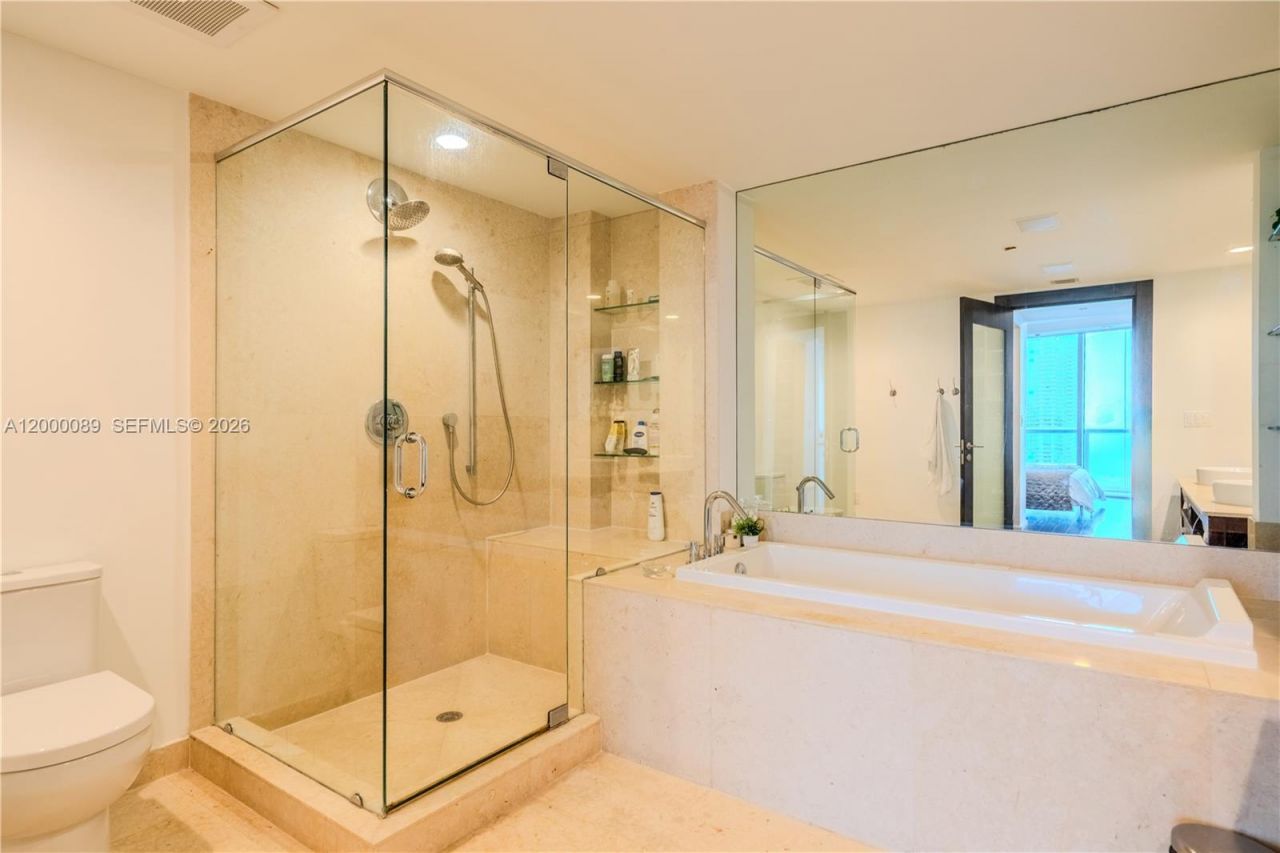495 Brickell Ave, Unit PH-5703, Miami, FL 33131 Photo