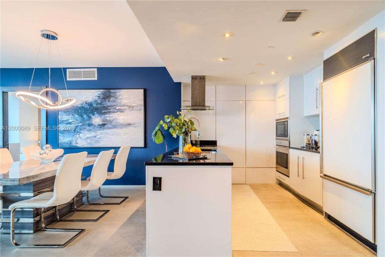 495 Brickell Ave, Unit PH-5703, Miami, FL 33131 Photo