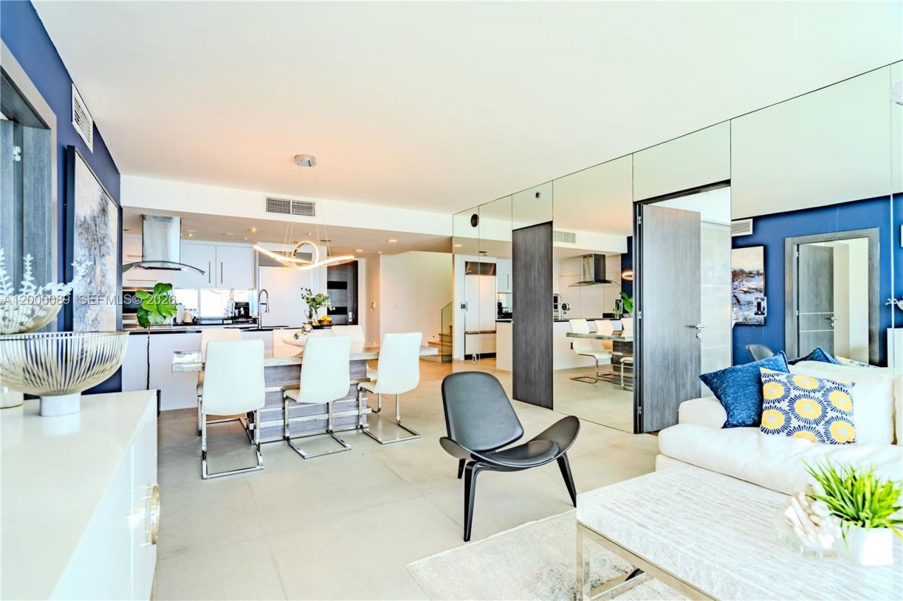 495 Brickell Ave, Unit PH-5703, Miami, FL 33131 Photo