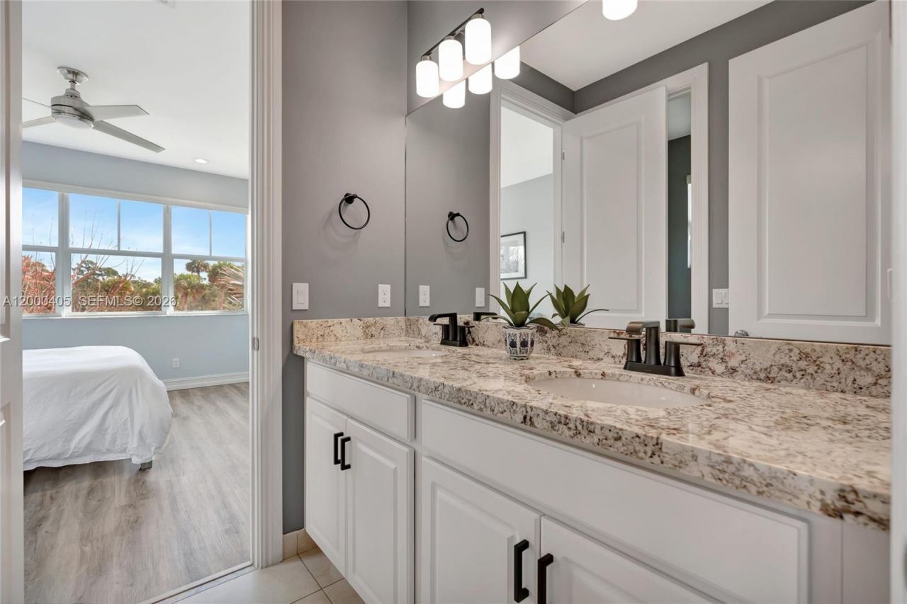 8150 SE Grassy Hollow Trl, Jupiter, FL 33458 Photo