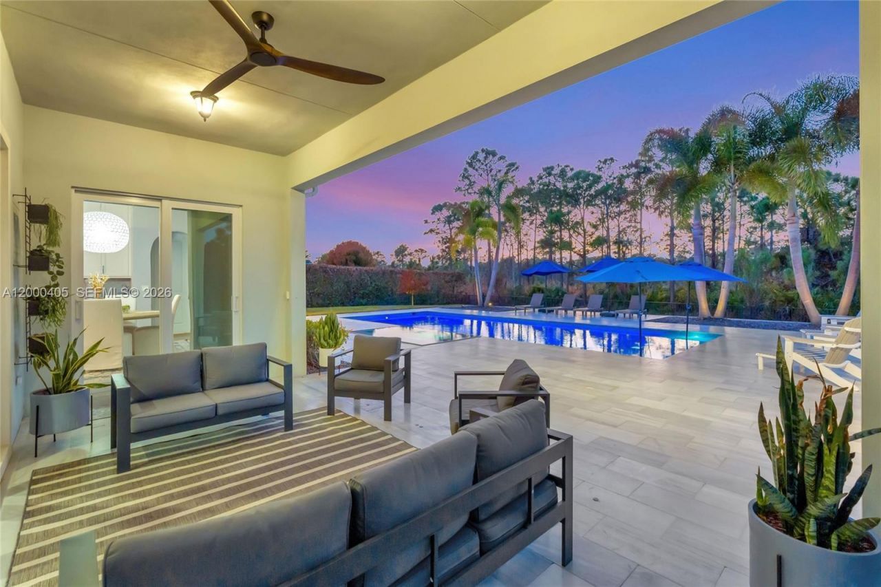8150 SE Grassy Hollow Trl, Jupiter, FL 33458 Photo