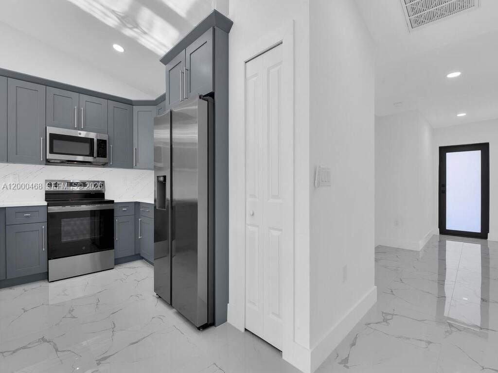 5117 24th St Sw, Lehigh Acres, FL 33973 Photo