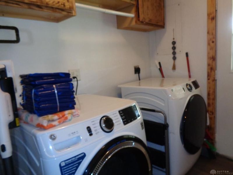 305 Donna Drive, Camden, OH 45311 Photo 11