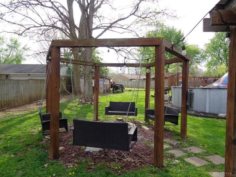 305 Donna Drive, Camden, OH 45311 Photo 22