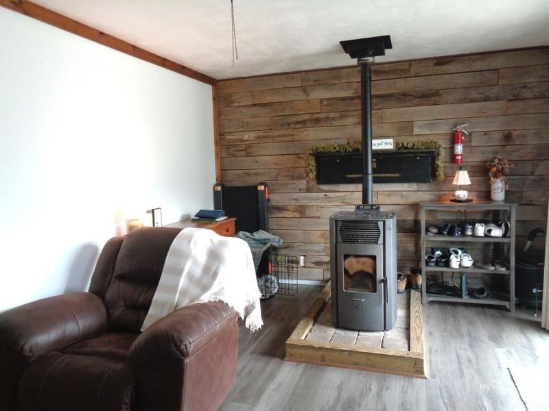 305 Donna Drive, Camden, OH 45311 Photo 4