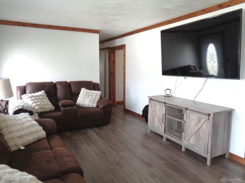 305 Donna Drive, Camden, OH 45311 Photo 5