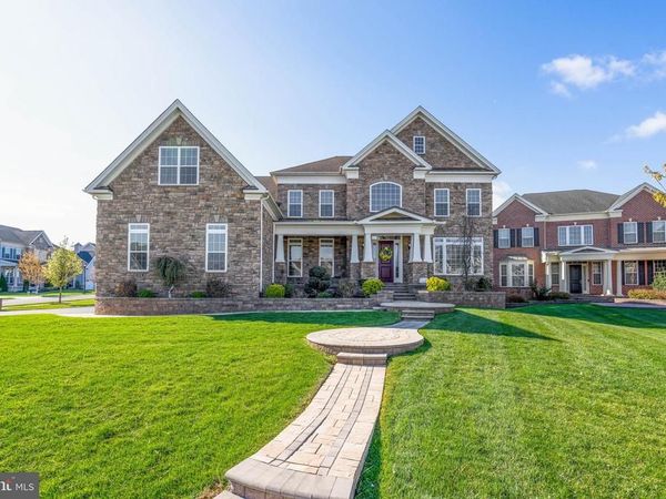 1045 MATTHEW WAY, NEW CASTLE, DE 19720