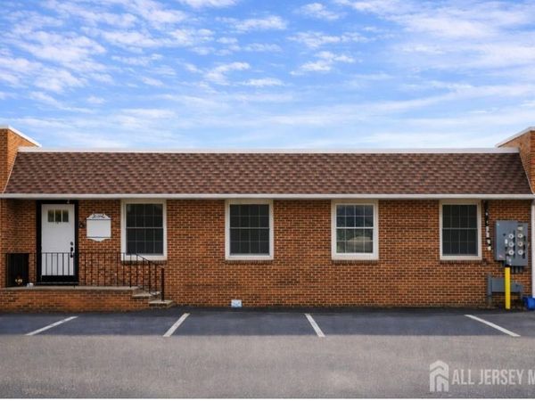 2504 Plainfield Avenue, Scotch Plains, NJ 07076