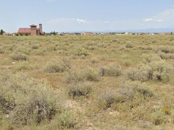 727 N Mapleleaf Dr, Pueblo West, CO 81007