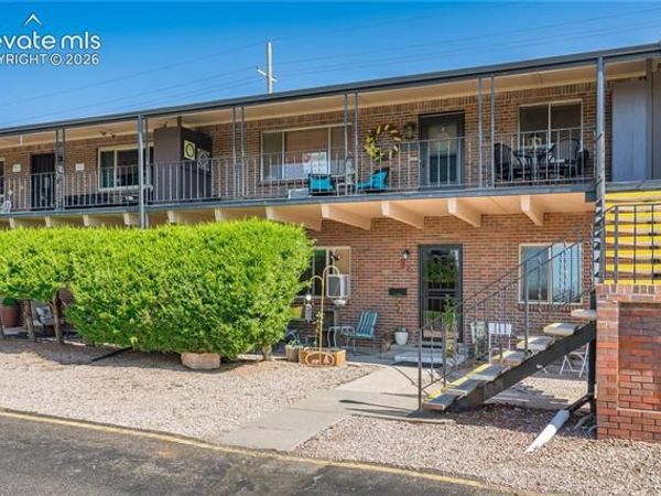 434 Valley Hi Circle, Unit B6, Colorado Springs, CO 80910
