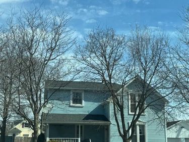 744 E Sibley Street , Howell, MI 48843