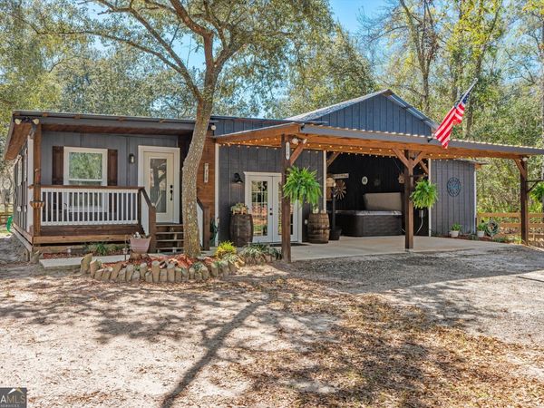 126 Flicker Lane, St. George, GA 31562