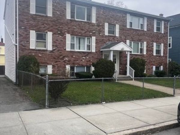 33 Linden Street, Unit F, Fall River, MA 02720