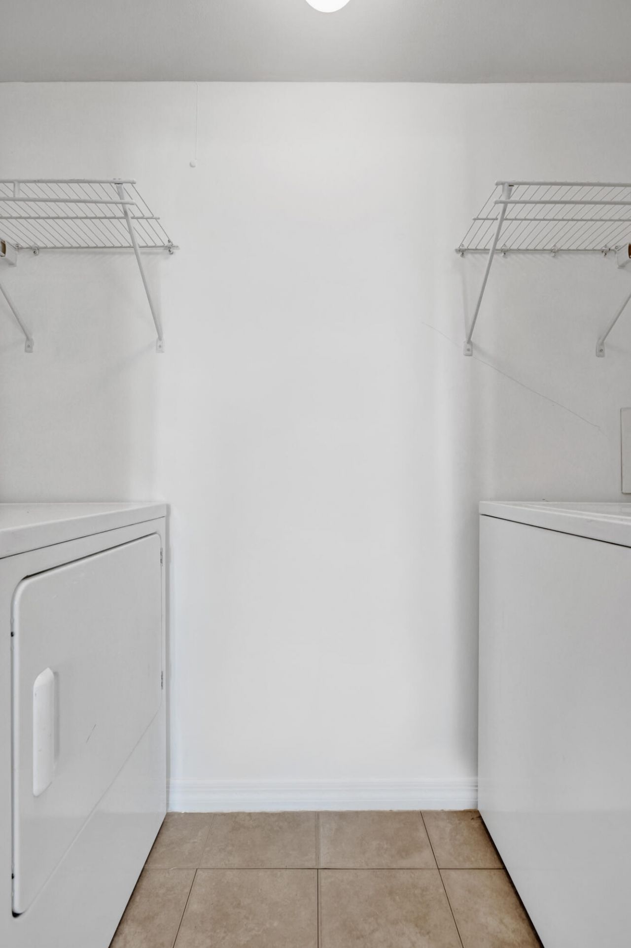 600 S Dixie Highway, Unit 352, West Palm Beach, FL 33401 Photo