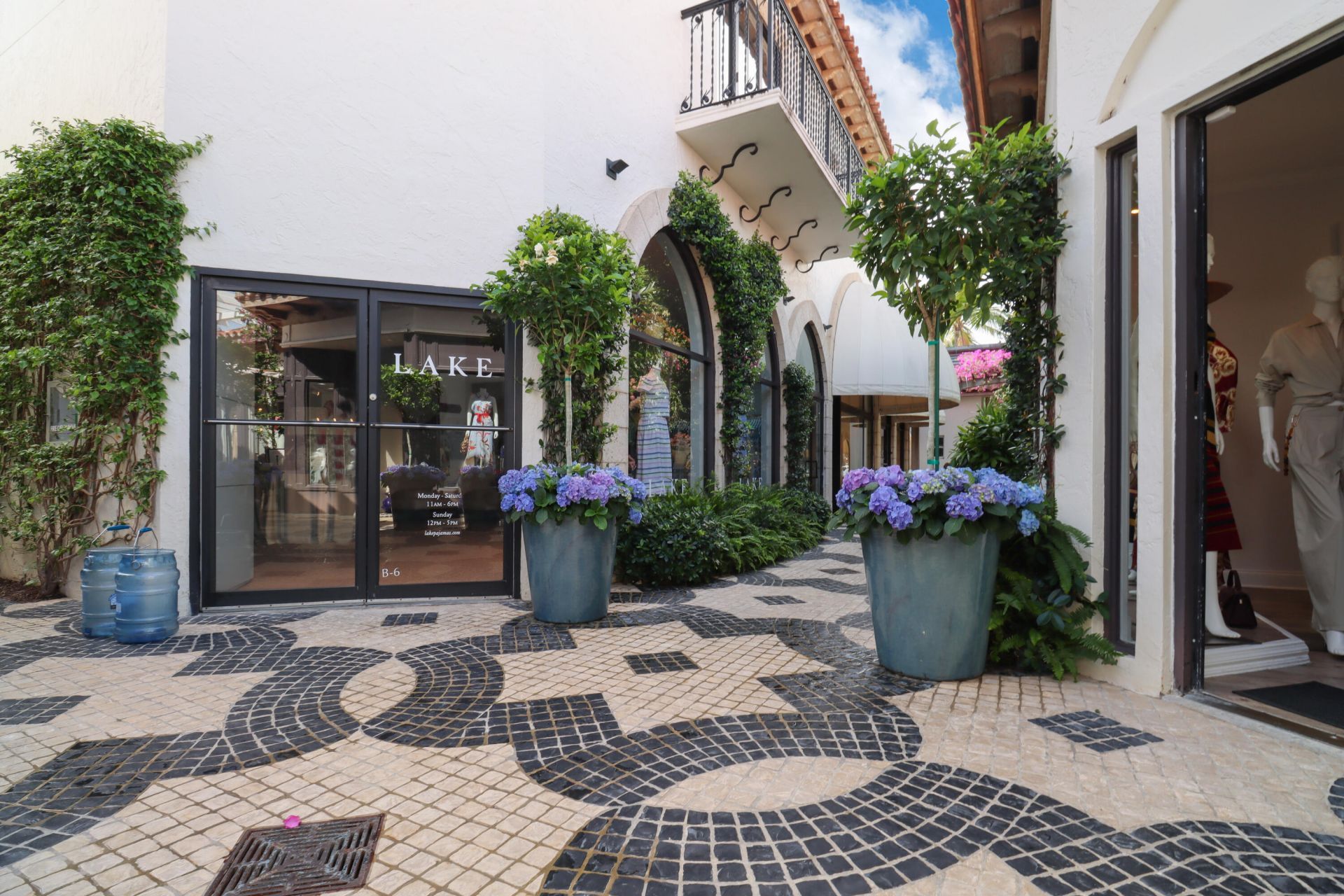 600 S Dixie Highway, Unit 352, West Palm Beach, FL 33401 Photo